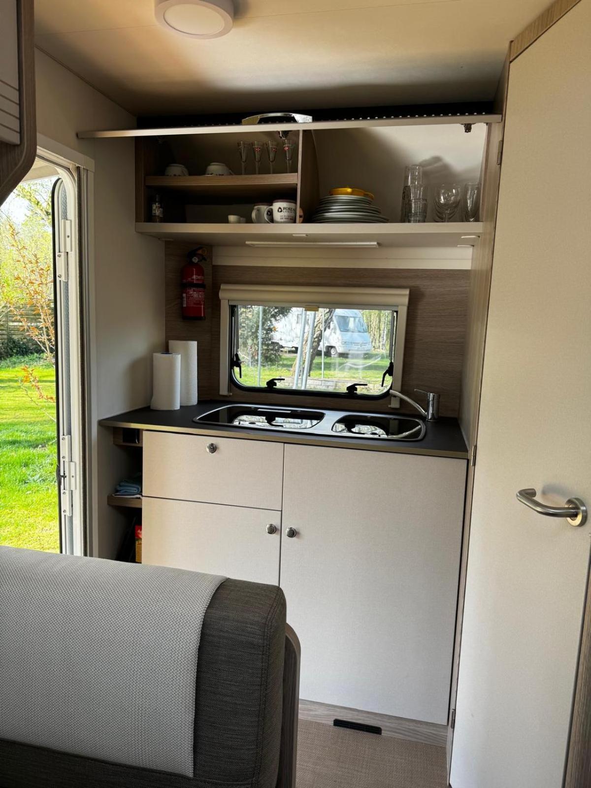 Reisemobil Zentrum Berlin Ngoại thất bức ảnh